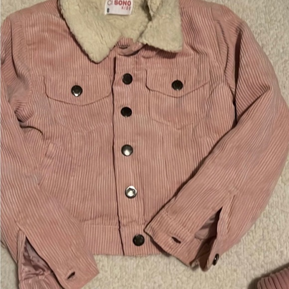 Sold - Picture 4 of 6